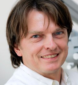 Dr. Joachim Fuhrmann (Foto: altrofoto.de)