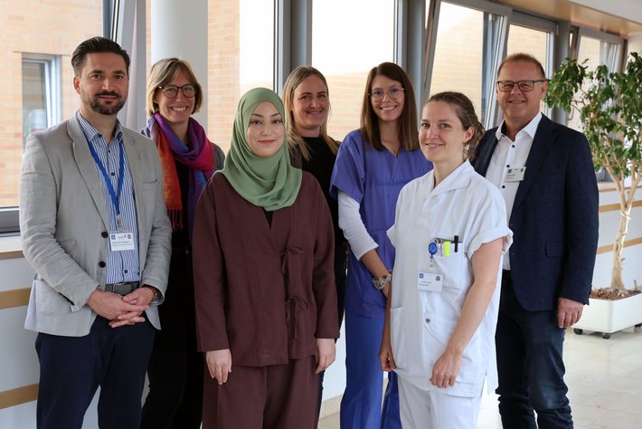Konzept zur Integration von Pflegefachpersonen mit akademischer Qualifikation am Krankenhaus Barmherzige Brüder Regensburg (Foto: Julia Gergovich-Klein.) Konzept zur Integration von Pflegefachpersonen mit akademischer Qualifikation am Krankenhaus Barmherzige Brüder Regensburg