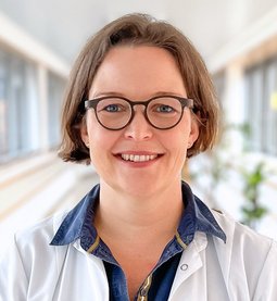 Dr. Kathrin Balzer (Foto: Gabriel Mio Greiff) Dr. Kathrin Balzer, Fachärztin für Neurologie, MHBA