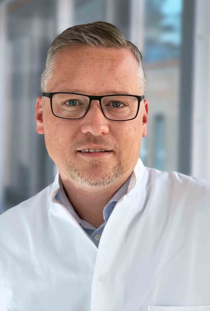 Dr. Hans-Martin Weiler