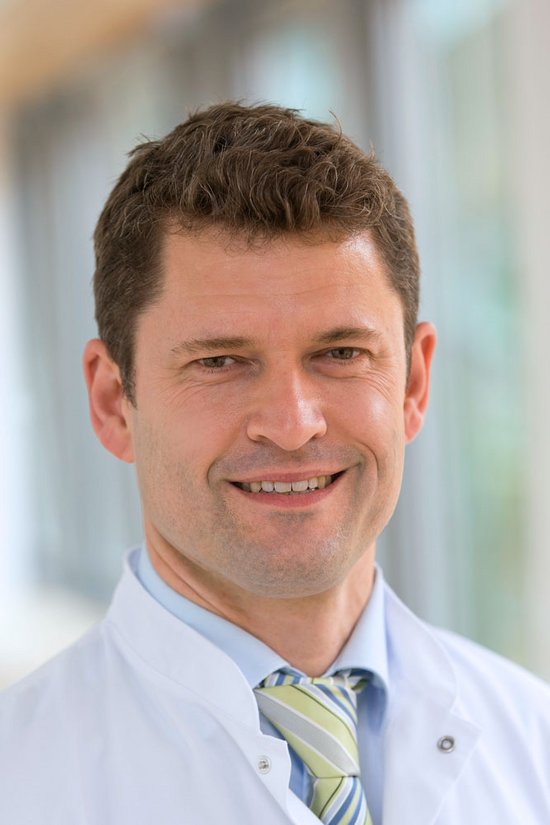 Dr. Wolfgang Leicht (Foto: altrofoto.de) Foto von Dr. Wolfgang Leicht, Chefarzt der Klinik für Urologie